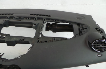 Renault Twingo 2 Armaturenbrett Dashboard Armaturentr&auml;ger 681000169R VISTEON